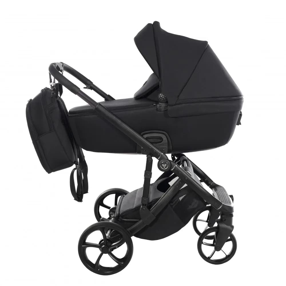 Коляска универсальная 2в1 Junama Termo V3 JT-BL-06 Black 06 фото 2 Коляска универсальная 2в1 Junama Termo V3 JT-BL-06 Black 06 фото 2
