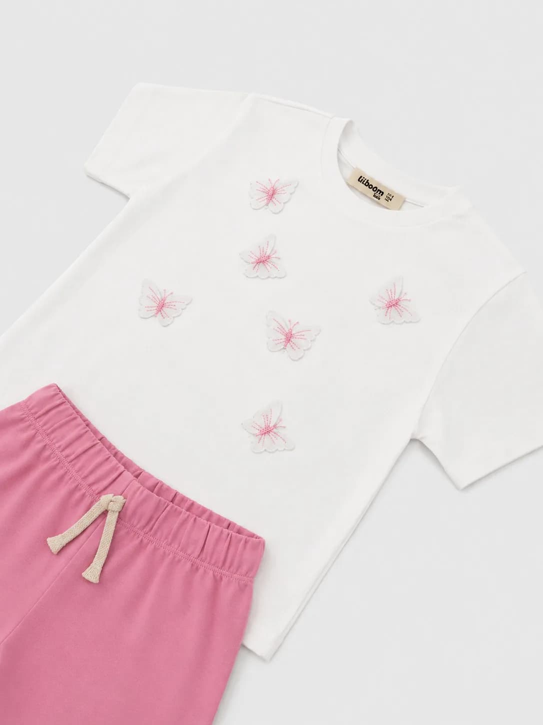 Комплект шорты и футболка для девочки Liliboom kids бело-розовый фото 3 Комплект шорты и футболка для девочки Liliboom kids бело-розовый фото 3