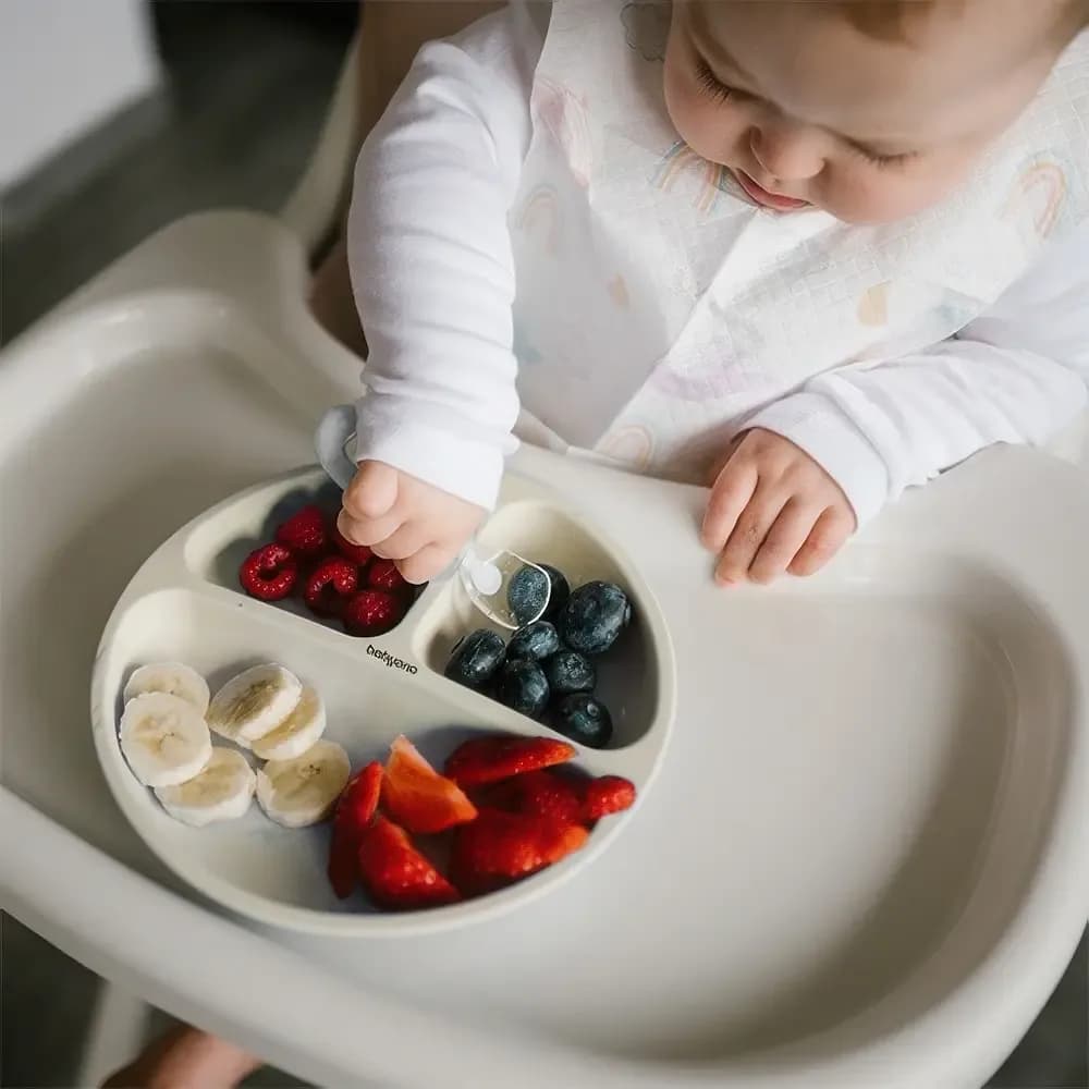 Тарелка на три секции на присоске BabyOno 1482/04 фото 3 Тарелка на три секции на присоске BabyOno 1482/04 фото 3