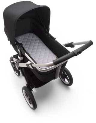 Наматрацник Bugaboo для люльки OFF WHITE 80160XX01 Наматрацник Bugaboo для люльки OFF WHITE 80160XX01
