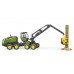 Харвестер John Deere 1270G з 1 колодою 1:16 Bruder 02135 фото 10