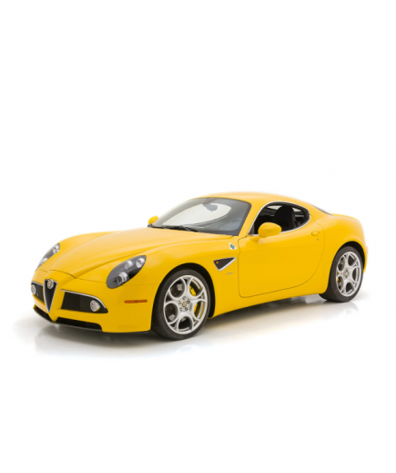 Машина  Alfa Romeo 8C Competizione 1:32