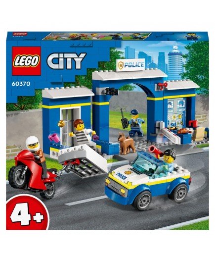 Конструктор LEGO City Переслідування на поліцейській дільниці 172дет 60370