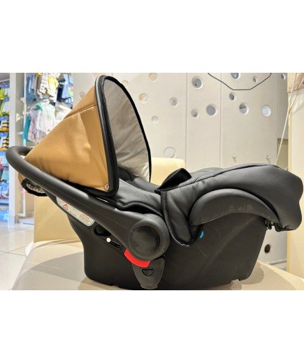 Автокрісло Baby Pram Caramel Black BP-CB Автокрісло Baby Pram Caramel Black BP-CB